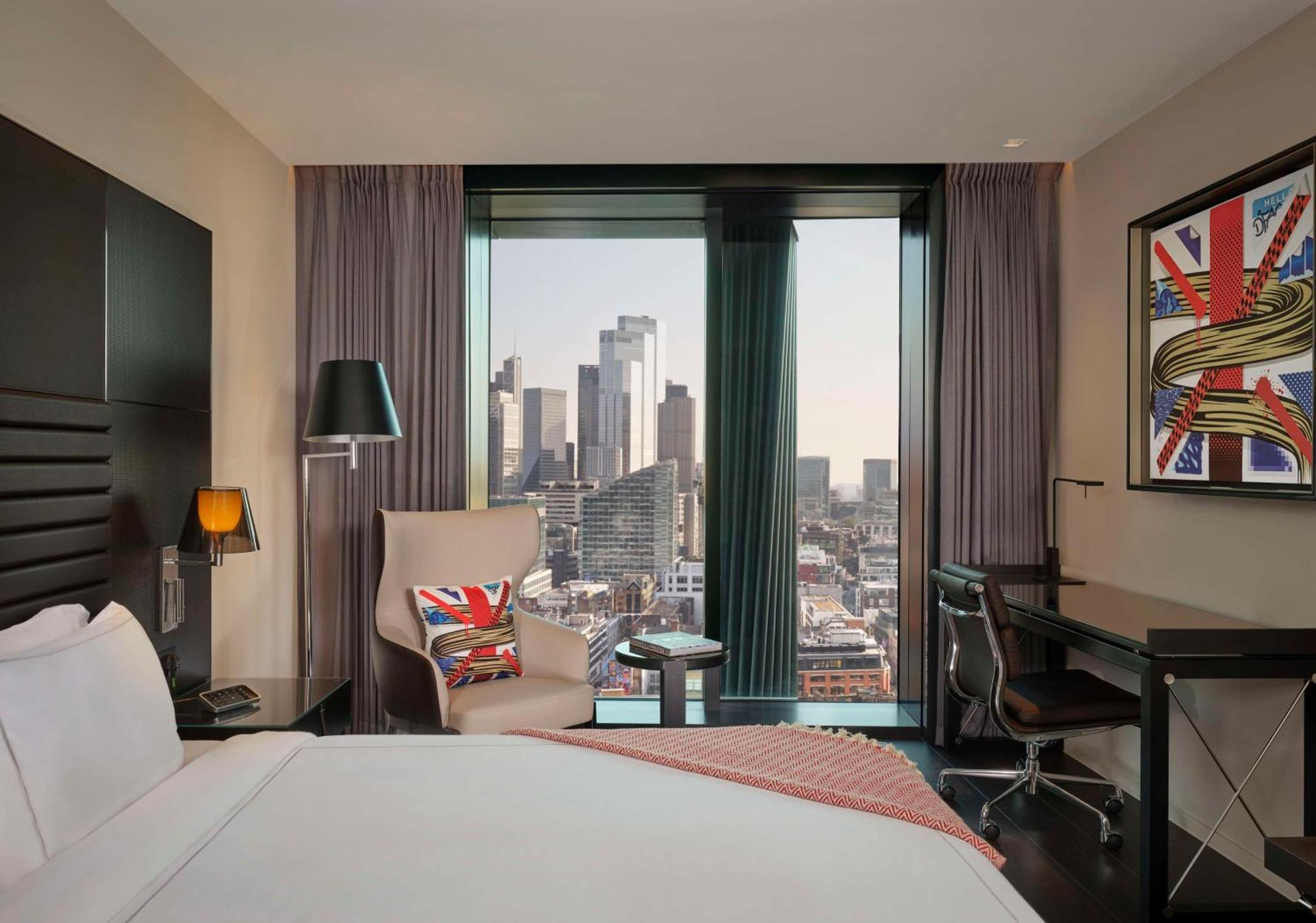 Chambre Lit King-Size Plus Art